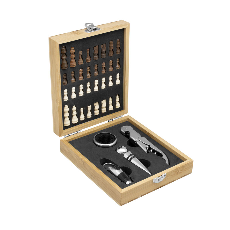 SET DE VINOS CON JUEGO DE AJEDREZ "CHESSY"