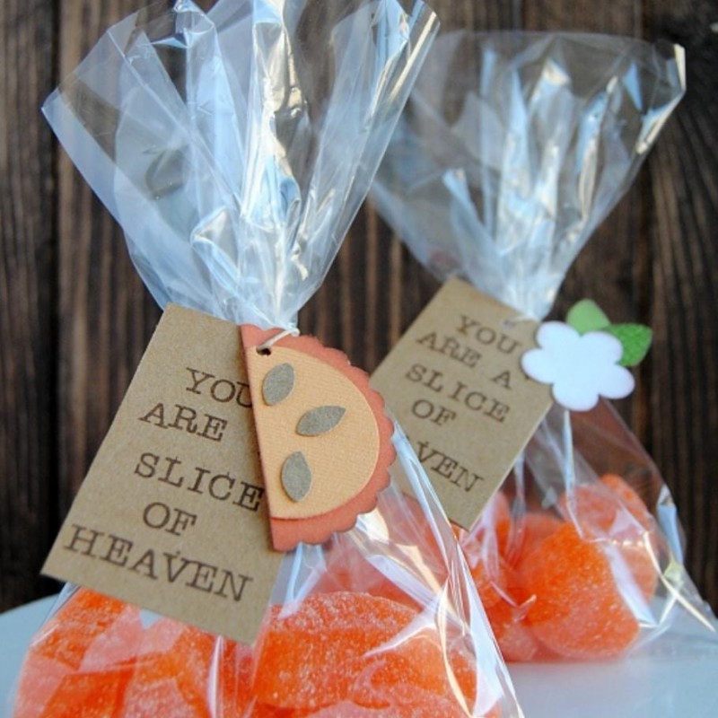 Gomitas en bolsita con tarjeta colgante
