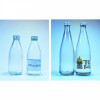 Botella de agua en vidrio